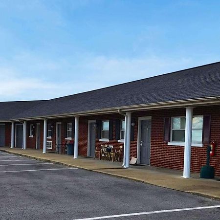 Lucky Vista Motel Campbellsville Exterior photo